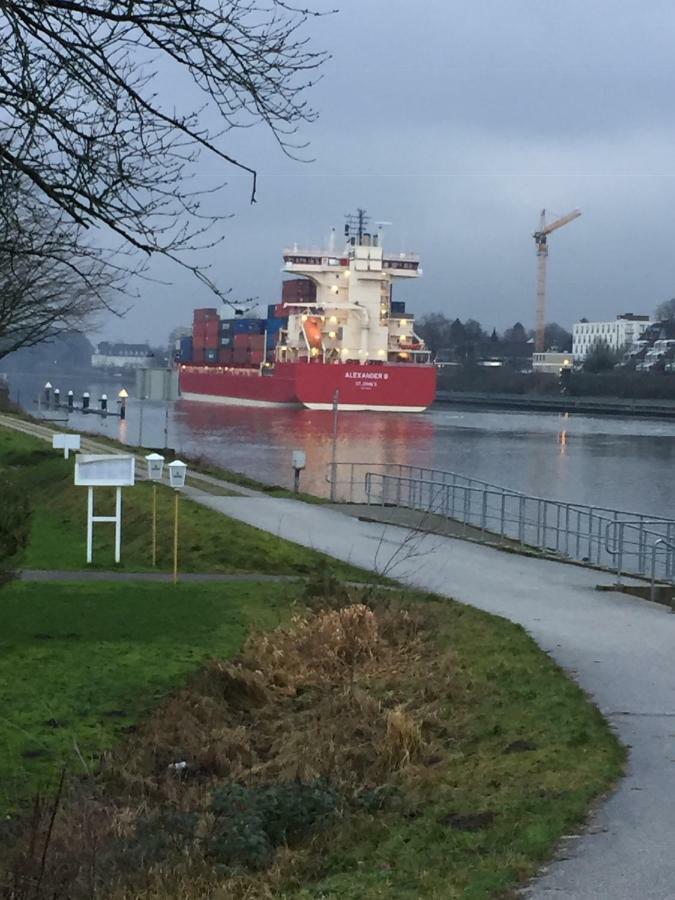 Ferienhaus Am Yachthafen Rendsburg Bagian luar foto